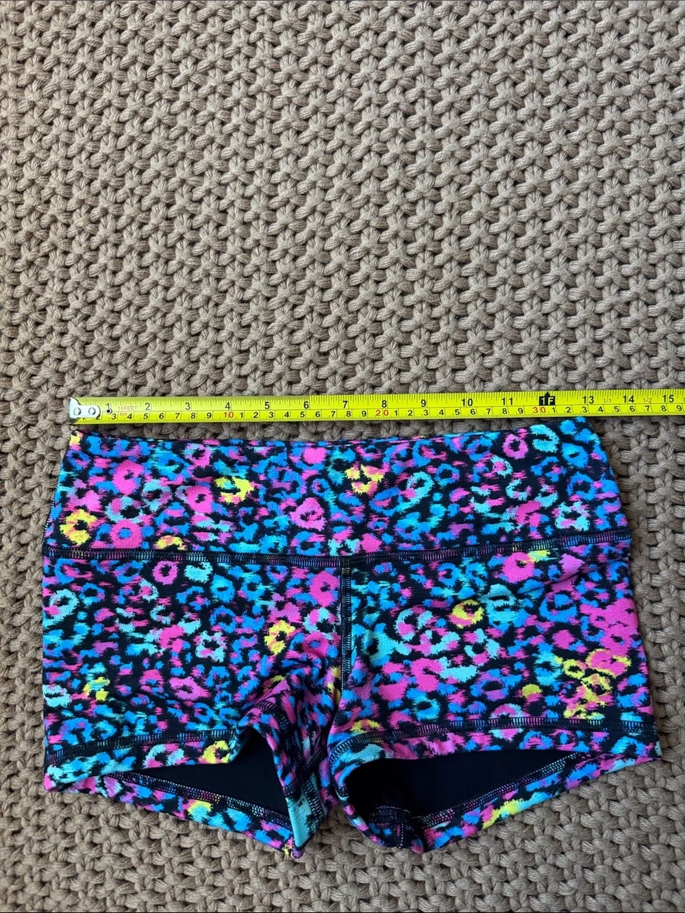 FLEO Neon Leopard Spandex Workout Shorts Vibrant Animal Print Size S